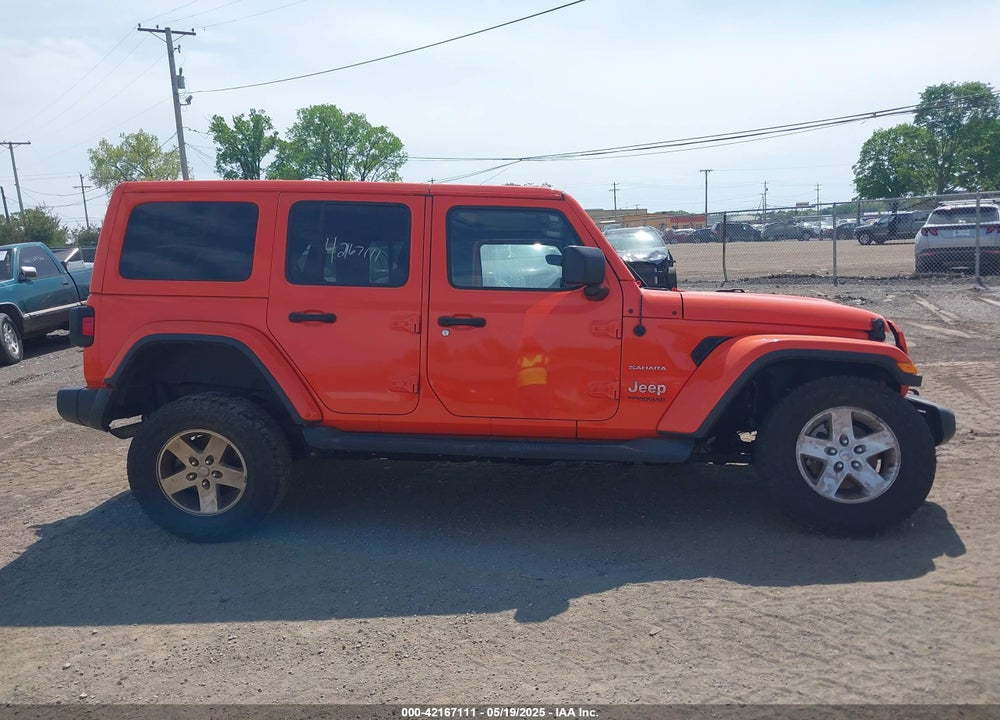 2019 JEEP WRANGLER UNLIMITED SAHARA VIN: 1C4HJXEGXKW579982