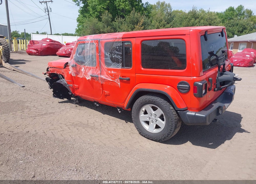 2019 JEEP WRANGLER UNLIMITED SAHARA VIN: 1C4HJXEGXKW579982