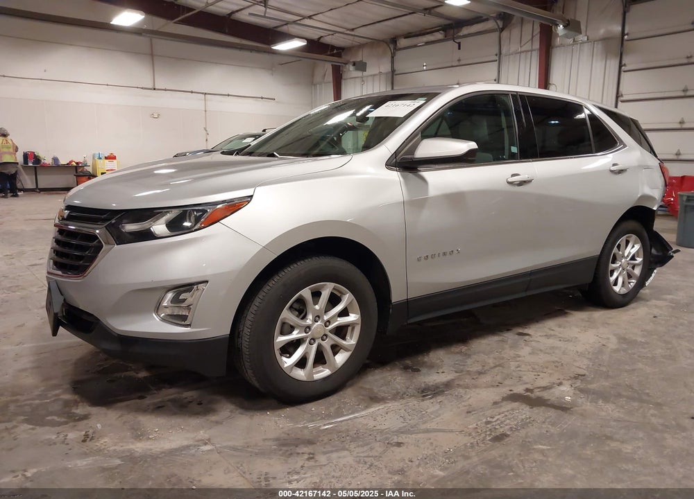 2020 CHEVROLET EQUINOX VIN: 2GNAXUEV8L6198096