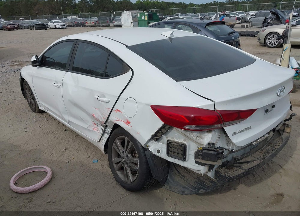 2018 HYUNDAI ELANTRA VIN: 5NPD84LF4JH237810