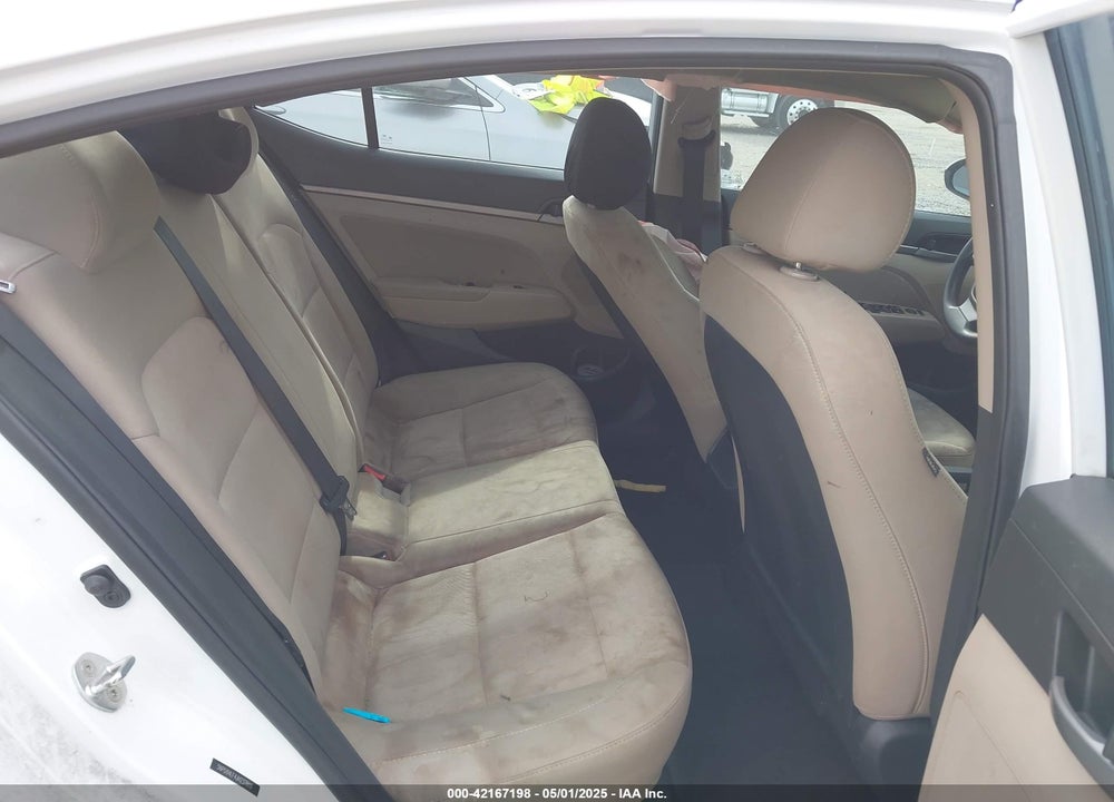 2018 HYUNDAI ELANTRA VIN: 5NPD84LF4JH237810