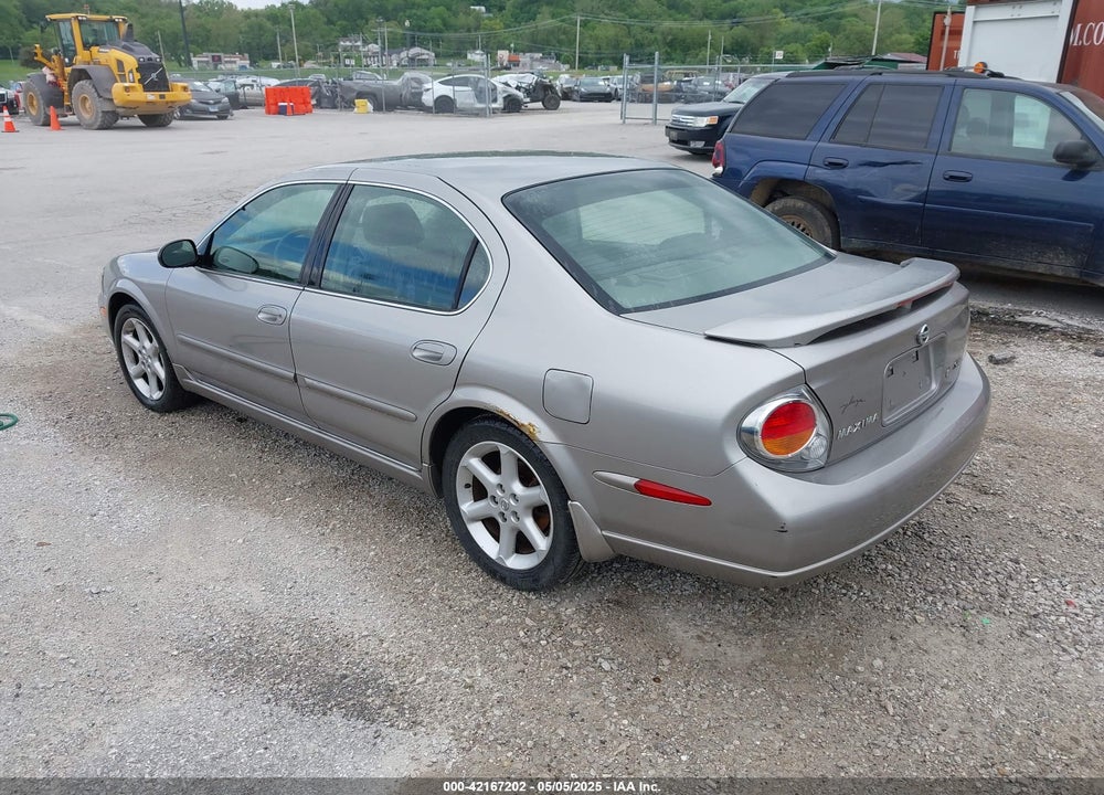 2002 NISSAN MAXIMA VIN: JN1DA31A12T000651