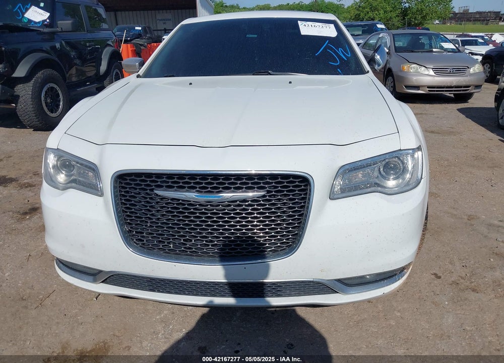 2015 CHRYSLER 300C VIN: 2C3CCAEG8FH755728