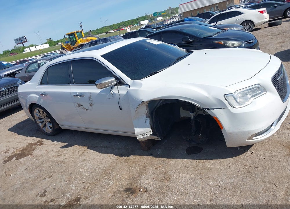 2015 CHRYSLER 300C VIN: 2C3CCAEG8FH755728