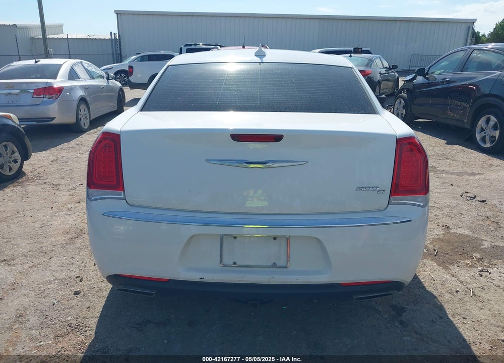 2015 CHRYSLER 300C VIN: 2C3CCAEG8FH755728