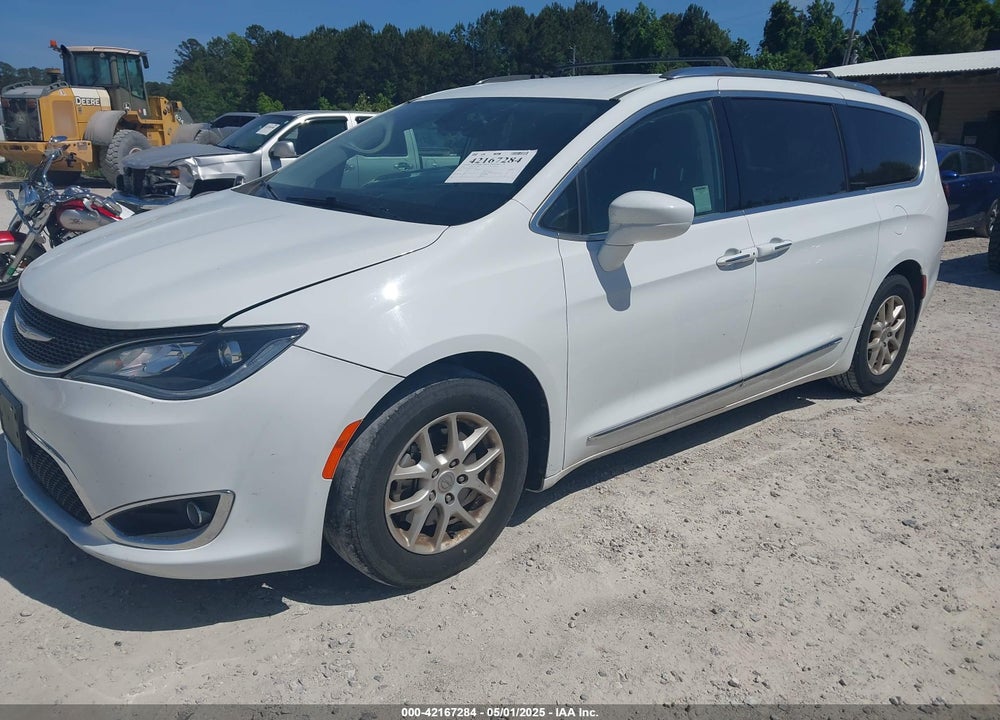 2020 CHRYSLER PACIFICA TOURING L VIN: 2C4RC1BG6LR276742