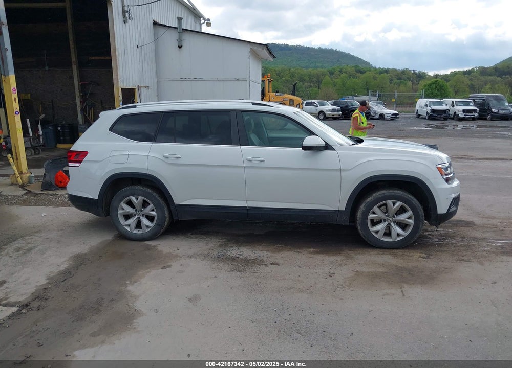 2019 VOLKSWAGEN ATLAS VIN: 1V2DR2CAXKC598265