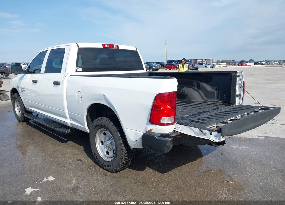 2019 RAM 1500 CLASSIC TRADESMAN 4X4 6'4 BOX VIN: 1C6RR7ST3KS688104