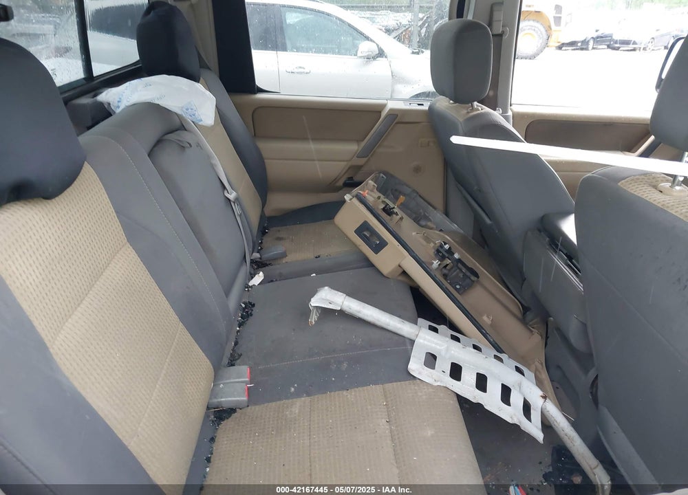 2004 NISSAN TITAN SE VIN: 1N6AA07A14N542231