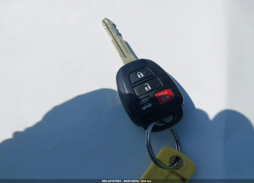 2016 TOYOTA CAMRY VIN: 4T4BF1FK9GR520806