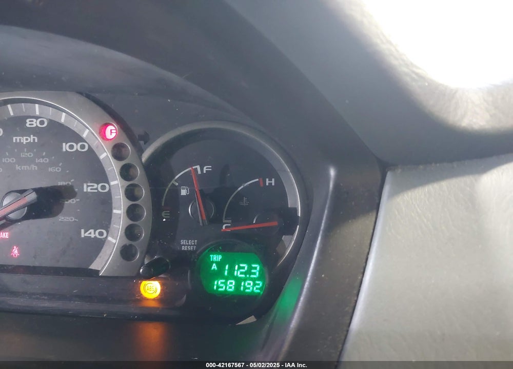 2004 HONDA PILOT EX-L VIN: 2HKYF185X4H517712