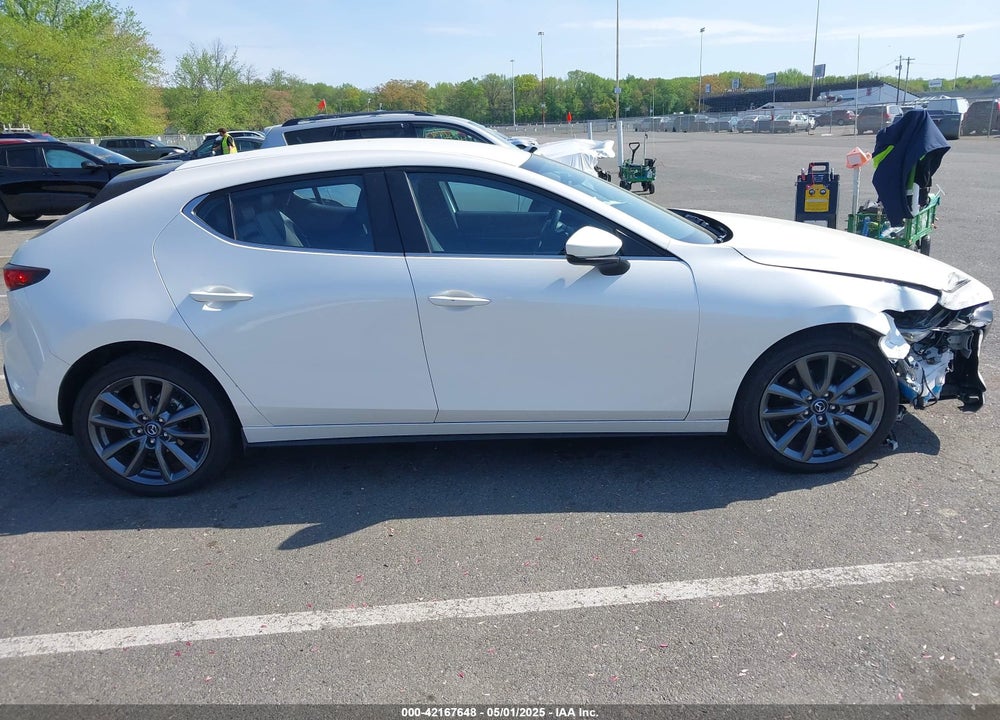 2021 MAZDA MAZDA3 HATCHBACK VIN: JM1BPBKL4M1313527