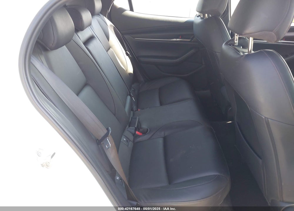 2021 MAZDA MAZDA3 HATCHBACK VIN: JM1BPBKL4M1313527