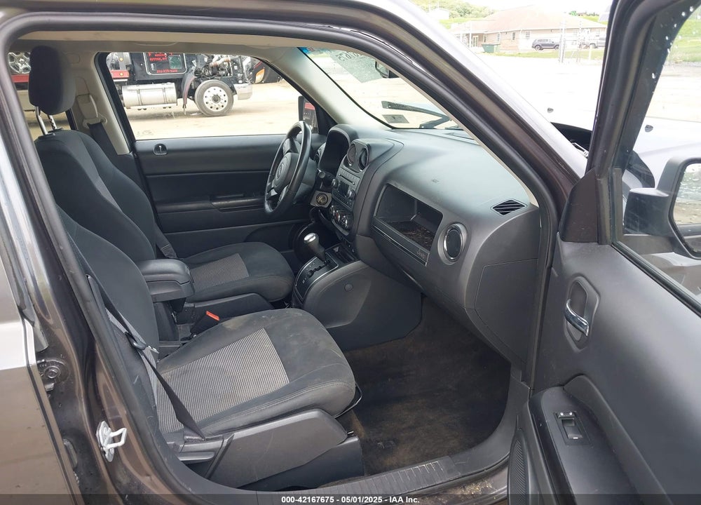 2016 JEEP PATRIOT LATITUDE VIN: 1C4NJPFA8GD633277