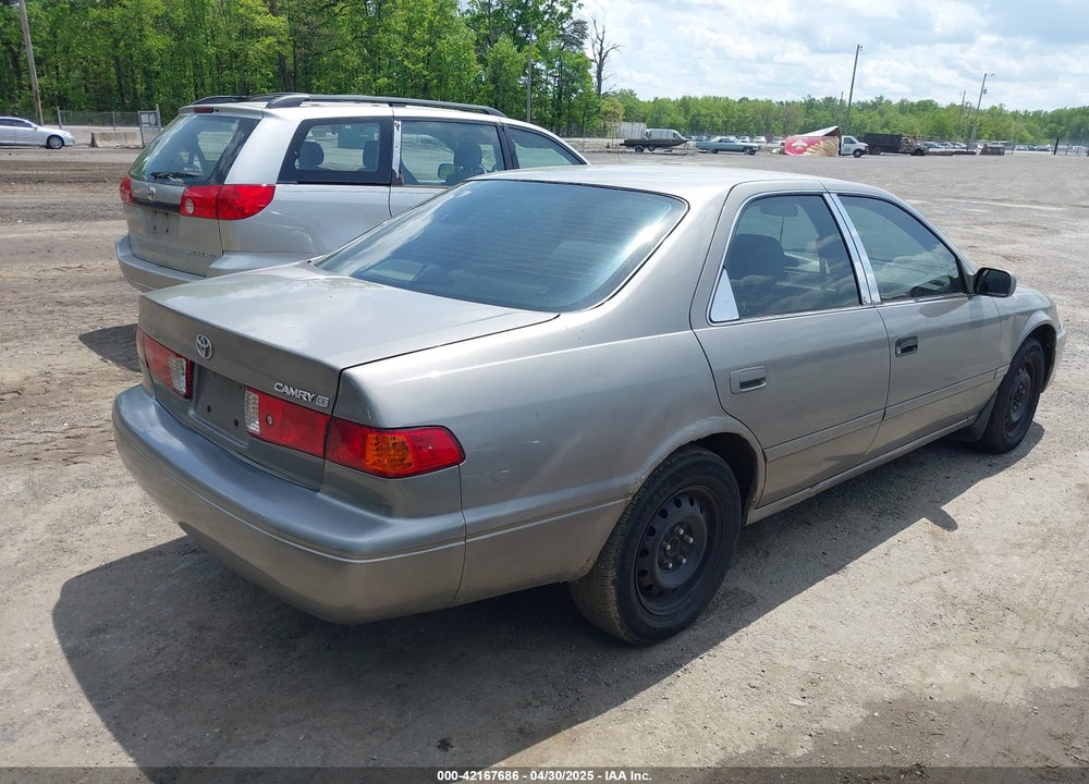 2001 TOYOTA CAMRY LE VIN: 4T1BG22KX1U072957