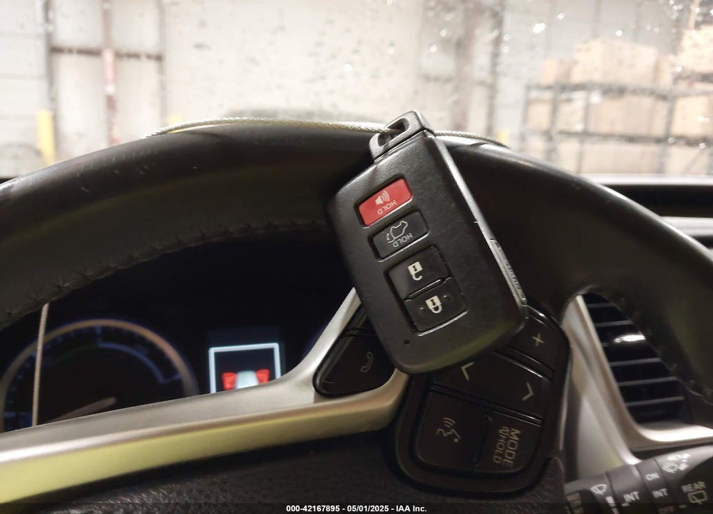 2019 TOYOTA HIGHLANDER HYBRID XLE VIN: 5TDJGRFH3KS070254
