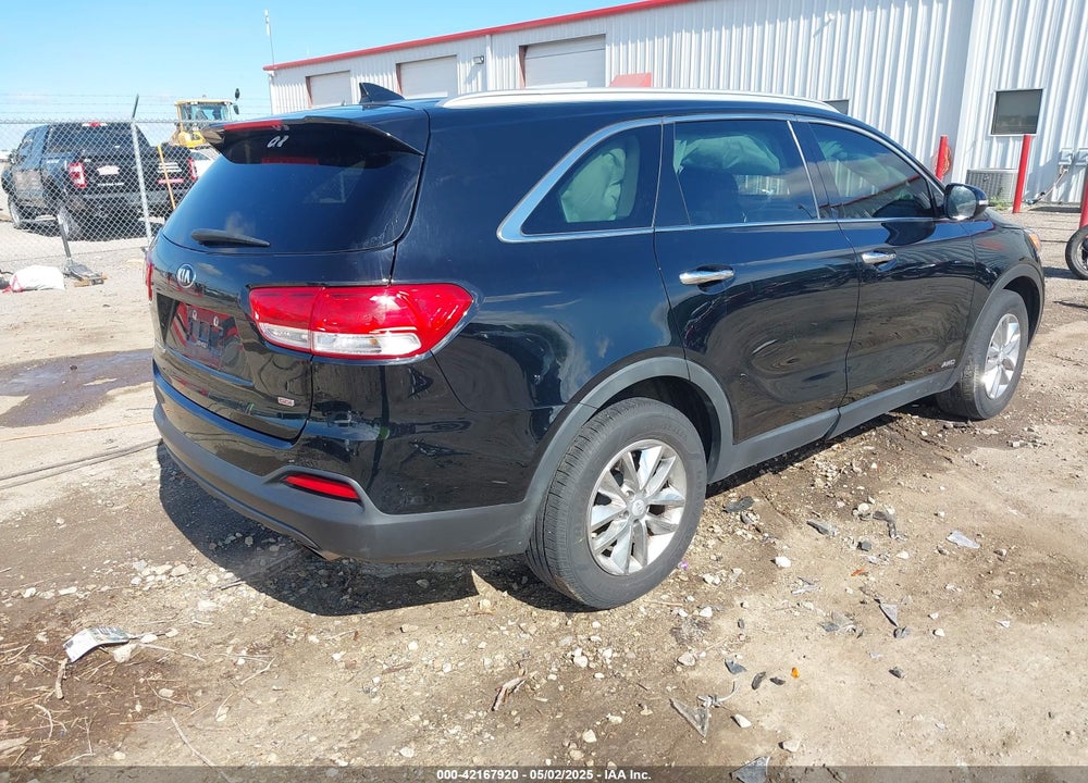 2018 KIA SORENTO VIN: 5XYPGDA31JG407573