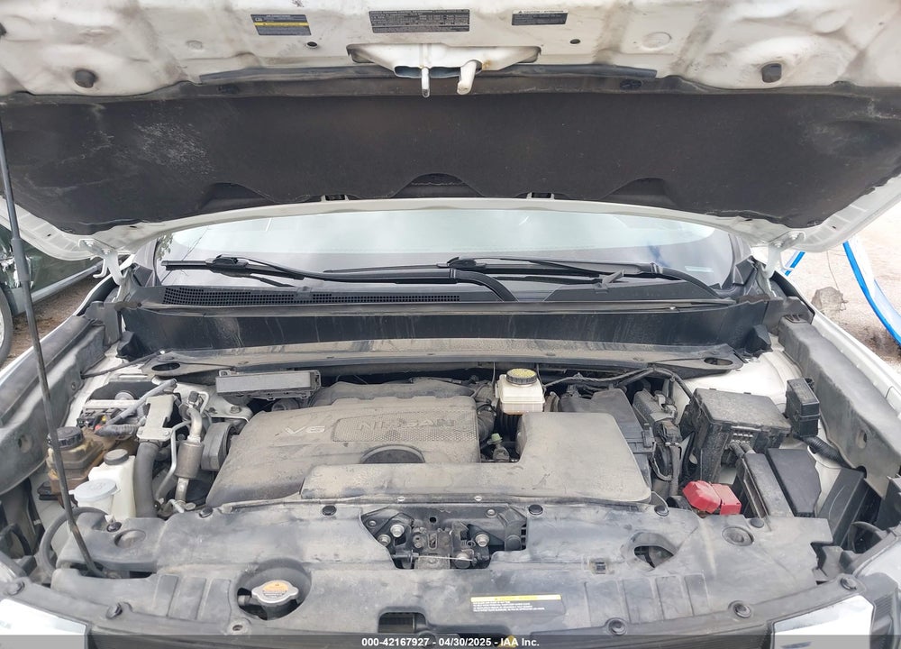 2018 NISSAN PATHFINDER SL VIN: 5N1DR2MM8JC612040