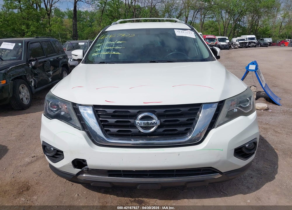 2018 NISSAN PATHFINDER SL VIN: 5N1DR2MM8JC612040