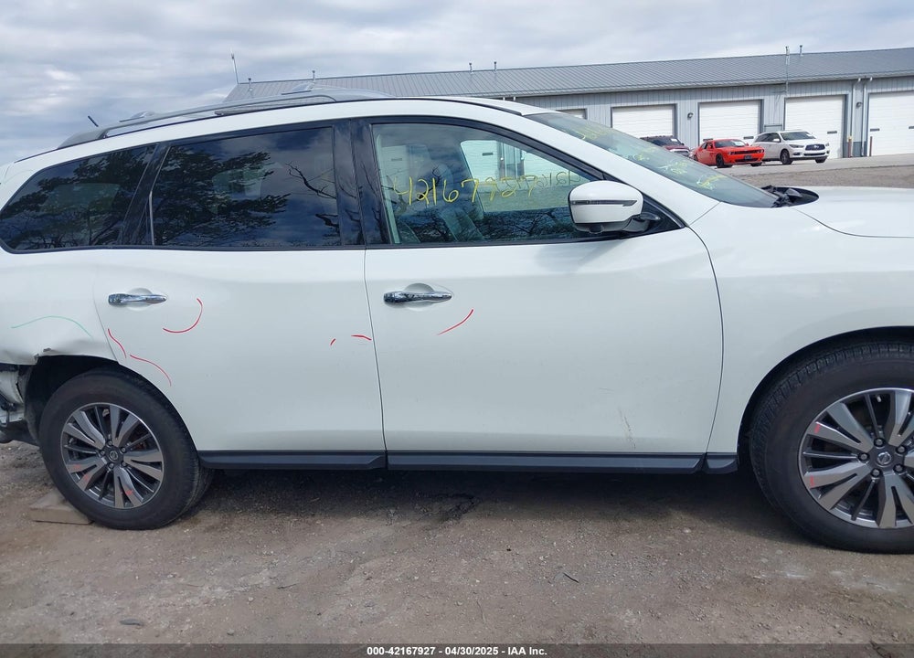 2018 NISSAN PATHFINDER SL VIN: 5N1DR2MM8JC612040