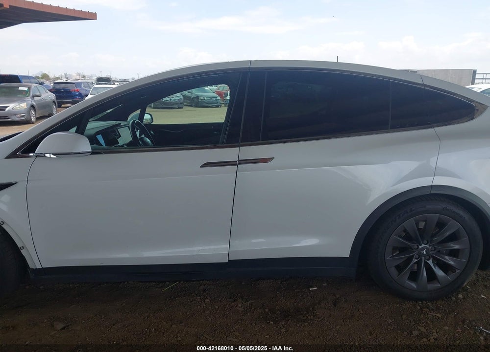 2017 TESLA MODEL X 100D/75D/90D VIN: 5YJXCBE23HF060671