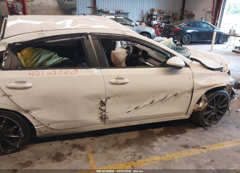 2020 KIA FORTE LXS VIN: 3KPF24AD8LE233018