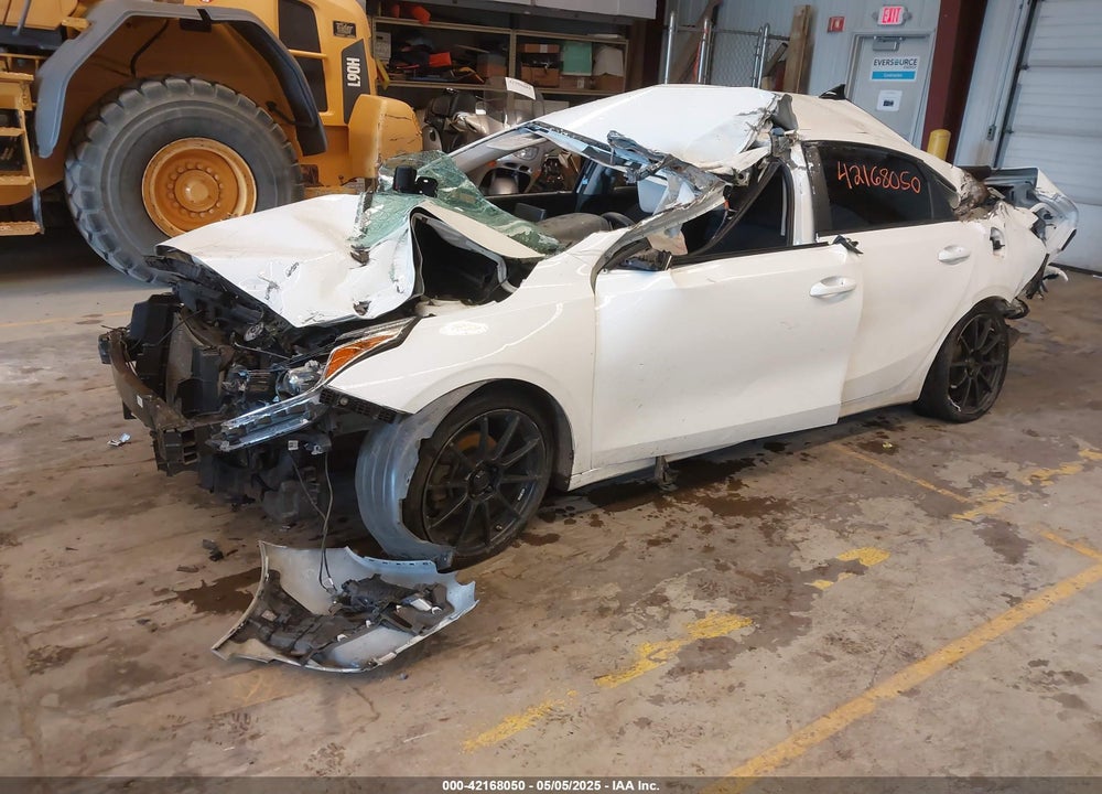 2020 KIA FORTE LXS VIN: 3KPF24AD8LE233018
