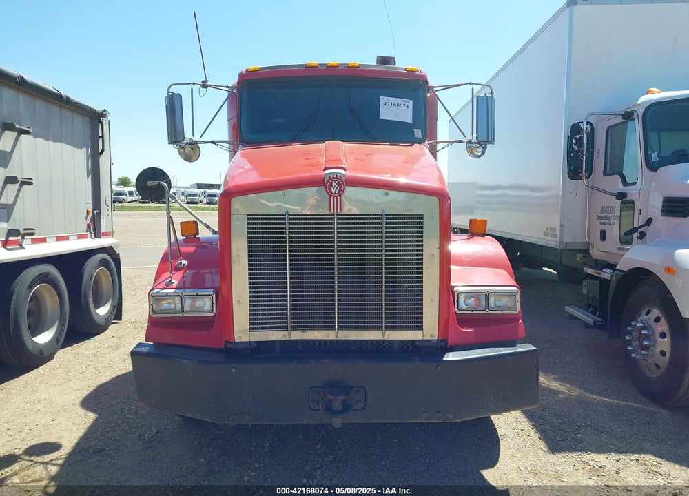 2006 KENWORTH T800 T800 VIN: 1XKDD09X36J139052