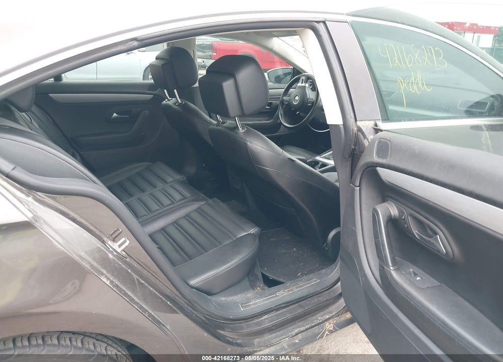 2013 VOLKSWAGEN CC VIN: WVWBP7AN1DE512401