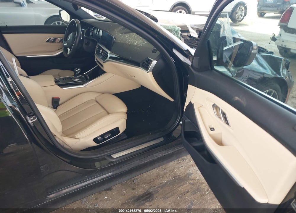 2019 BMW 3 SERIES VIN: WBA5R1C55KAK09205