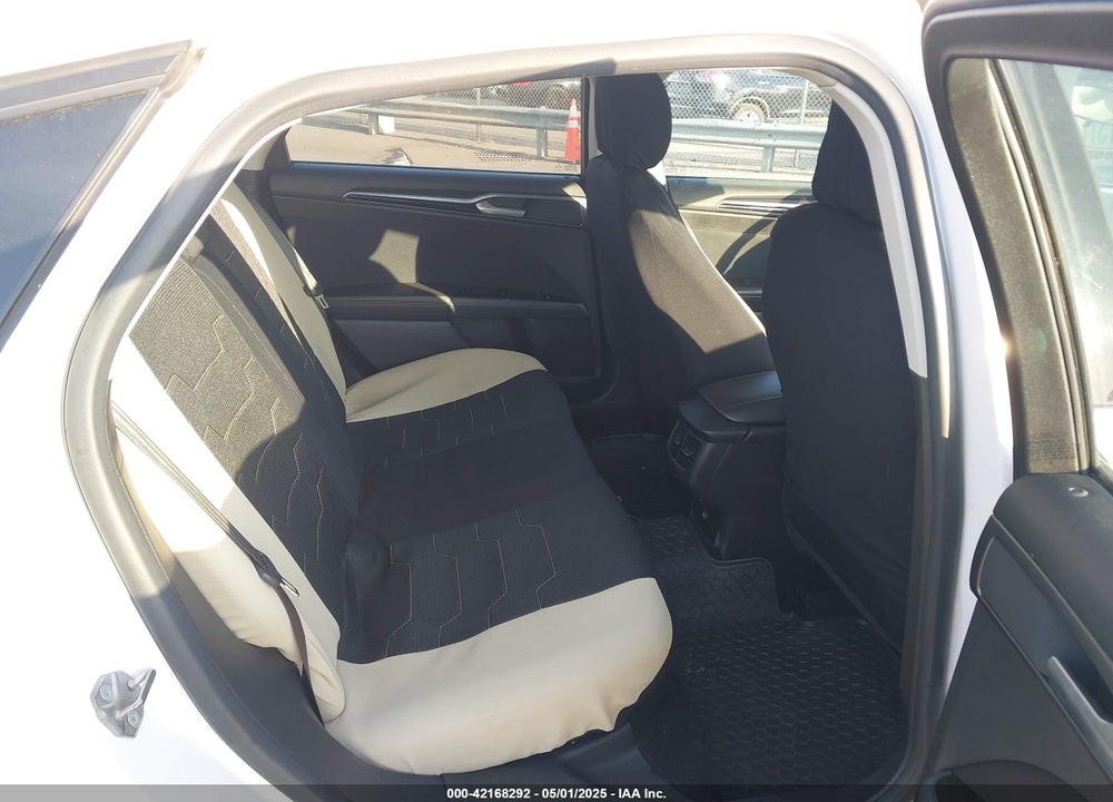 2015 FORD FUSION HYBRID SE VIN: 3FA6P0LU2FR305597