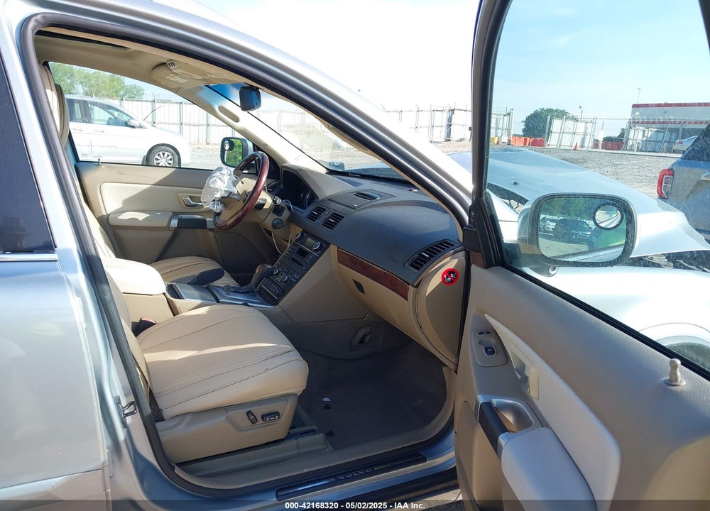 2013 VOLVO XC90 3.2 PLATINUM VIN: YV4952CZ9D1634158
