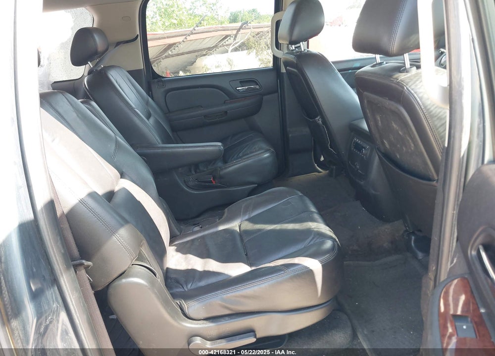 2010 GMC YUKON XL 1500 SLT VIN: 1GKUKKE33AR209759