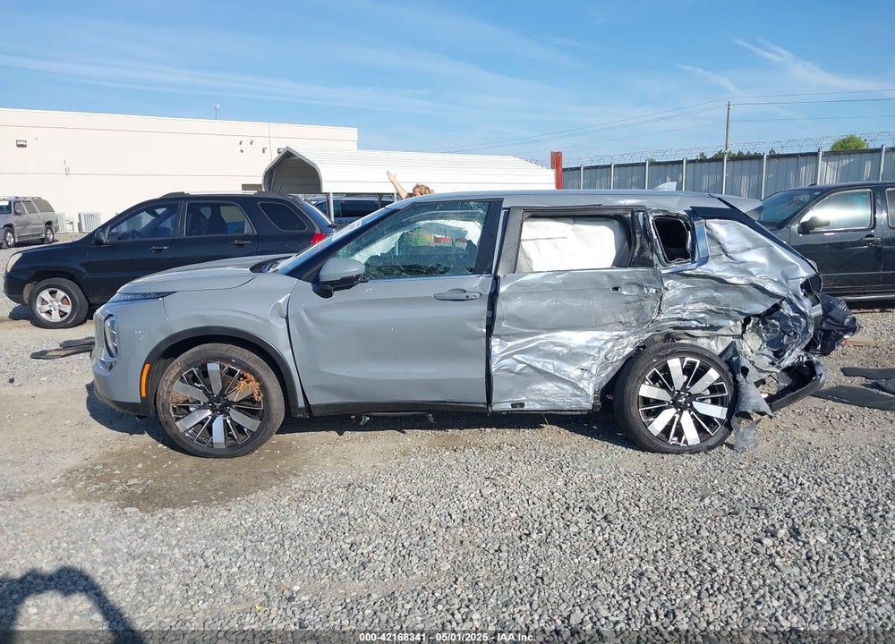 2025 MITSUBISHI OUTLANDER VIN: JA4J3VA87SZ018890