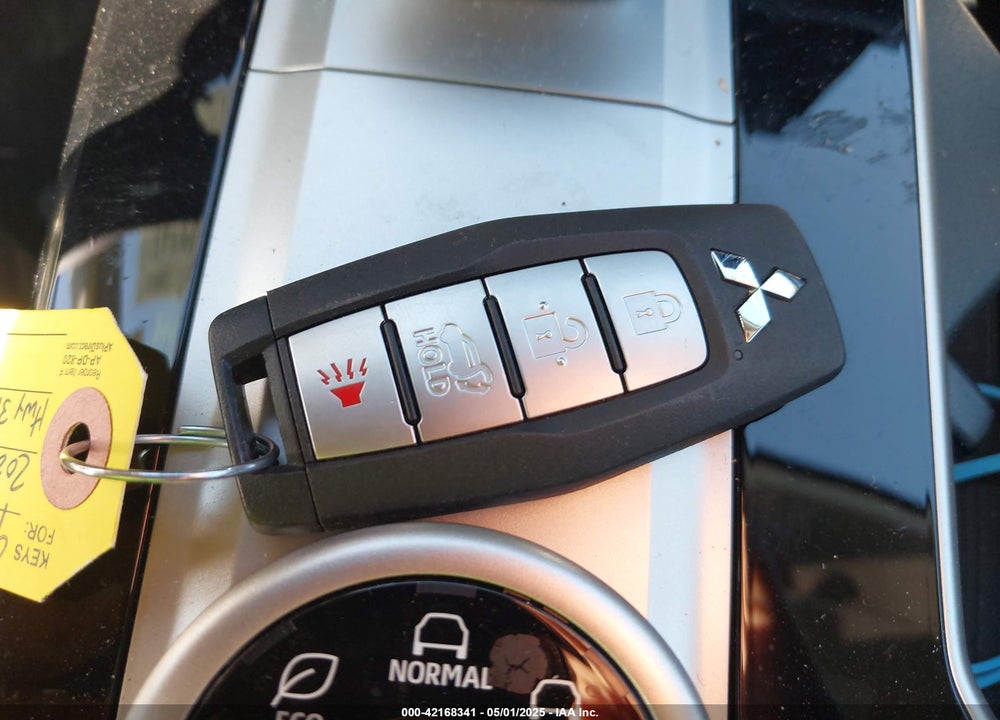 2025 MITSUBISHI OUTLANDER VIN: JA4J3VA87SZ018890