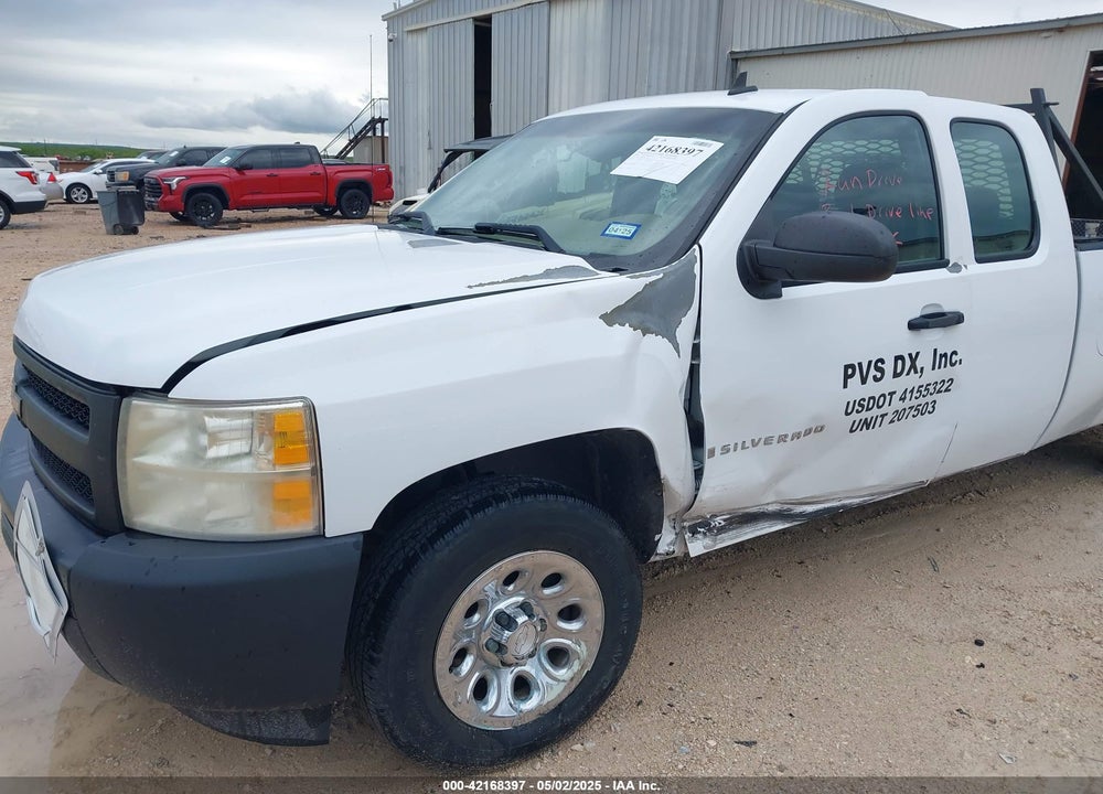 2009 CHEVROLET SILVERADO 1500 VIN: 1GCEC190X9E129613