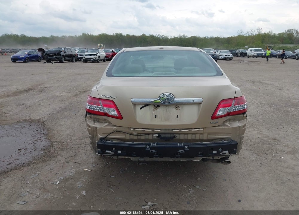 2011 TOYOTA CAMRY XLE VIN: 4T1BF3EK7BU222416