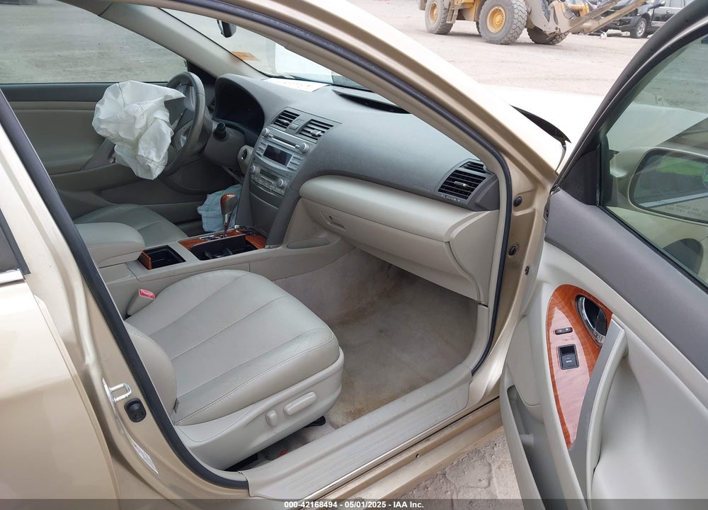 2011 TOYOTA CAMRY XLE VIN: 4T1BF3EK7BU222416