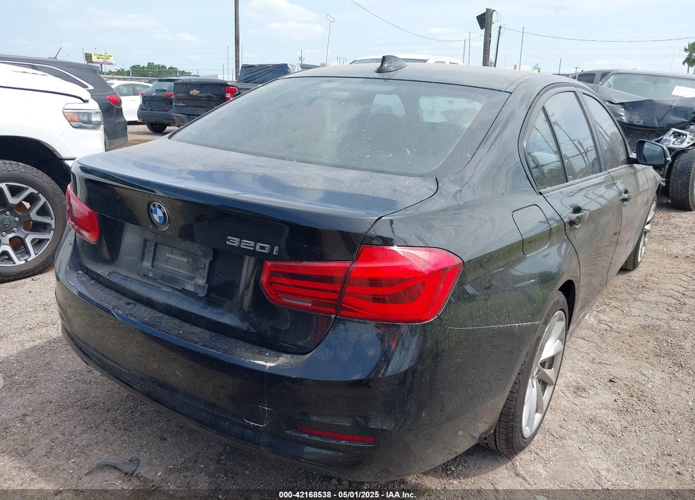 2018 BMW 320I VIN: WBA8E1G50JNU90582