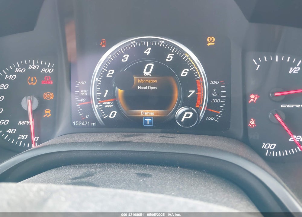 2014 CHEVROLET CORVETTE STINGRAY VIN: 1G1YK2D75E5104938