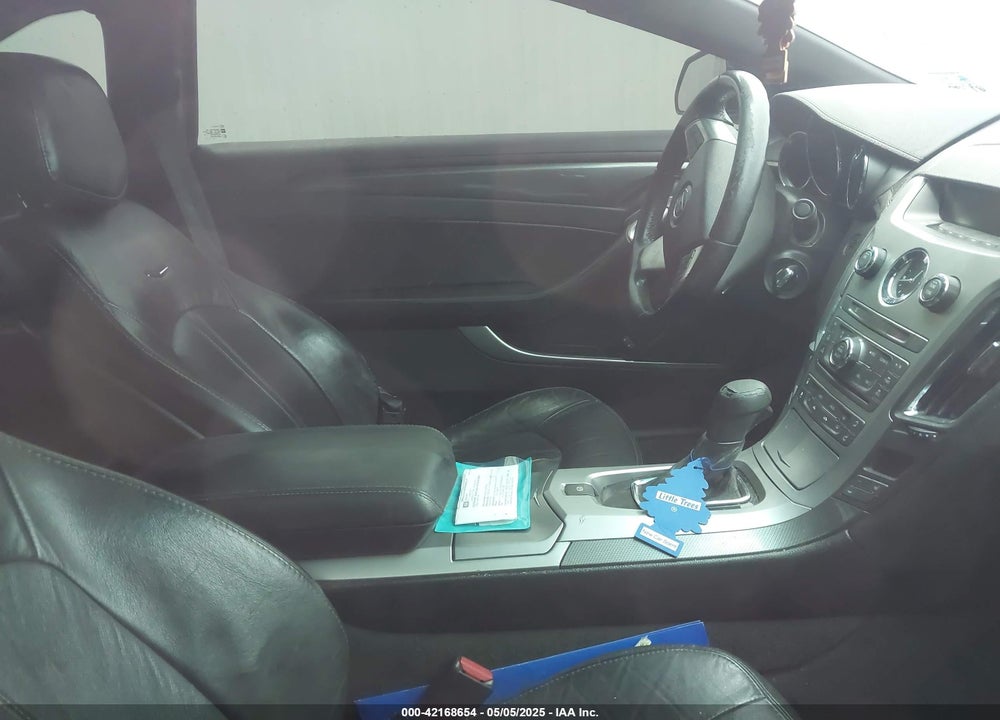 2011 CADILLAC CTS VIN: 1G6DJ1ED5B0112041