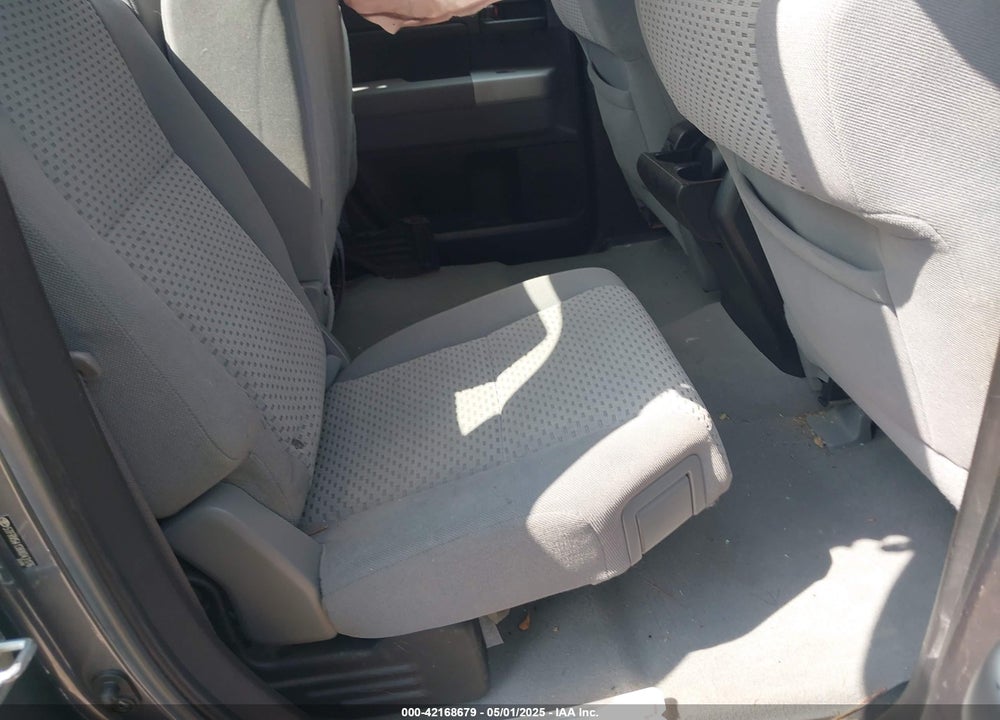 2008 TOYOTA TUNDRA BASE 5.7L V8 VIN: 5TFRV54138X043176