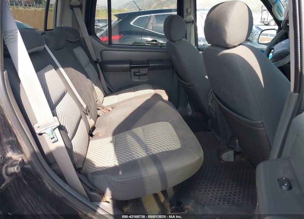 2004 FORD EXPLORER SPORT TRAC ADRENALIN/XLS/XLT VIN: 1FMZU77K54UC29618