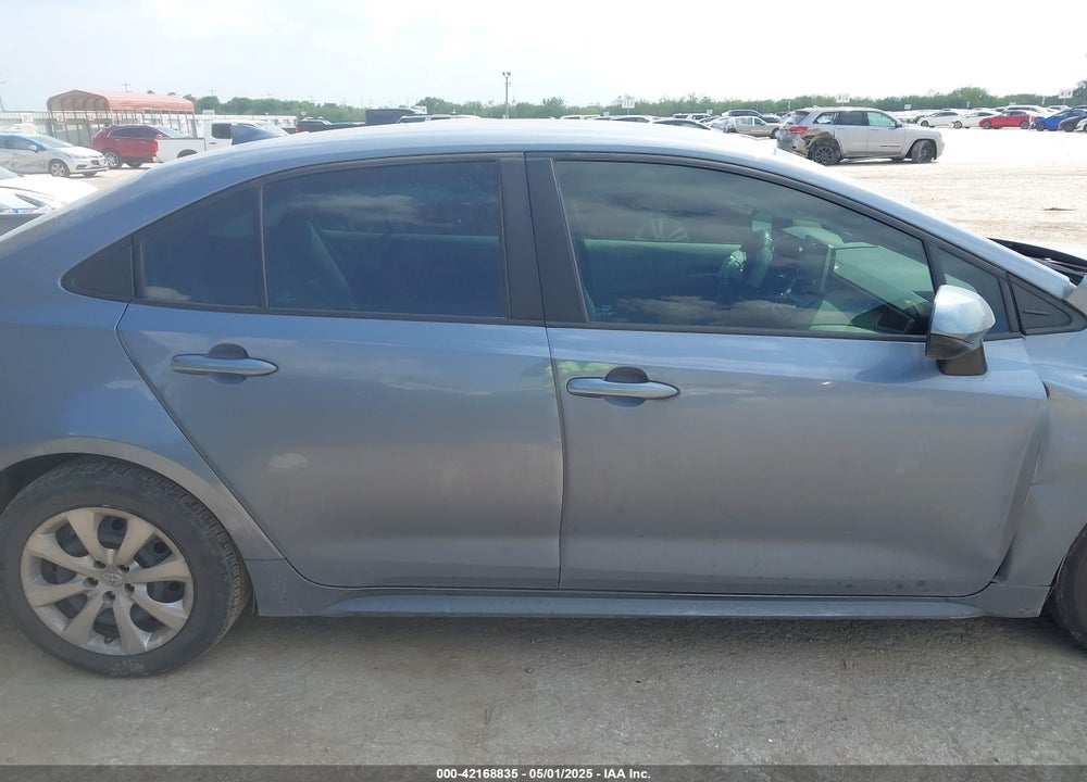 2020 TOYOTA COROLLA LE VIN: 5YFEPRAE4LP088187