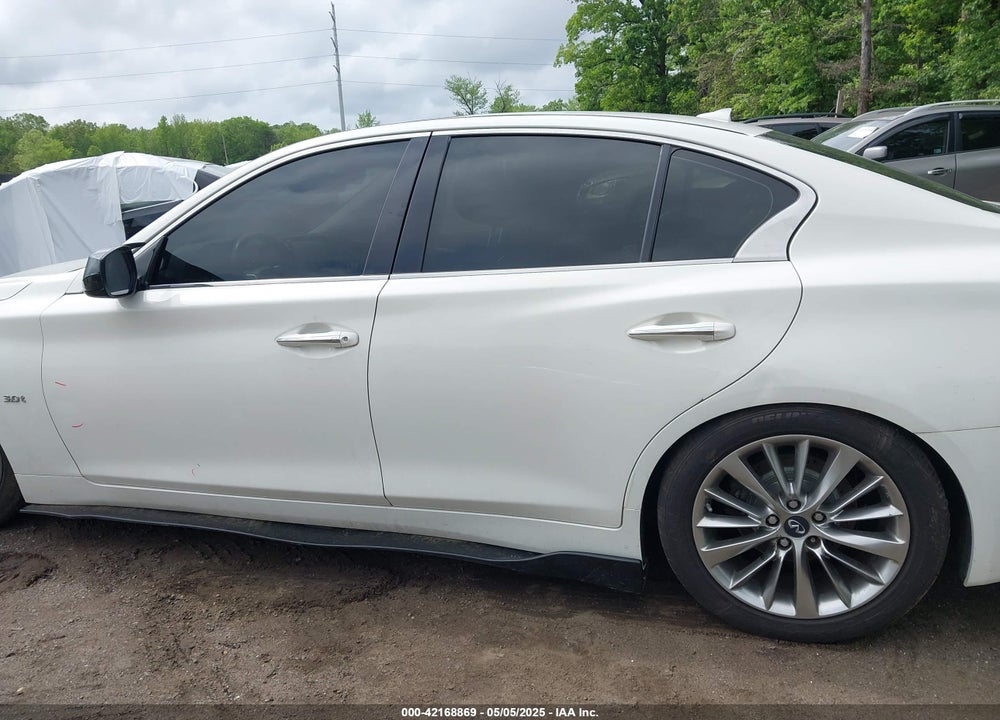 2018 INFINITI Q50 3.0T LUXE VIN: JN1EV7AR1JM430534