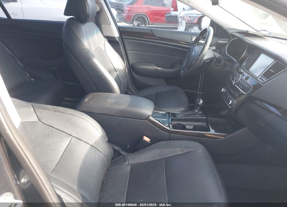 2015 KIA CADENZA VIN: KNALN4D73F5193220