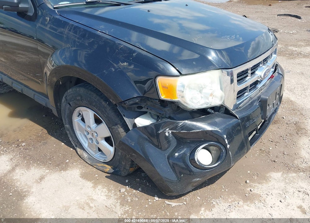 2010 FORD ESCAPE VIN: 1FMCU0DG8AKC68126