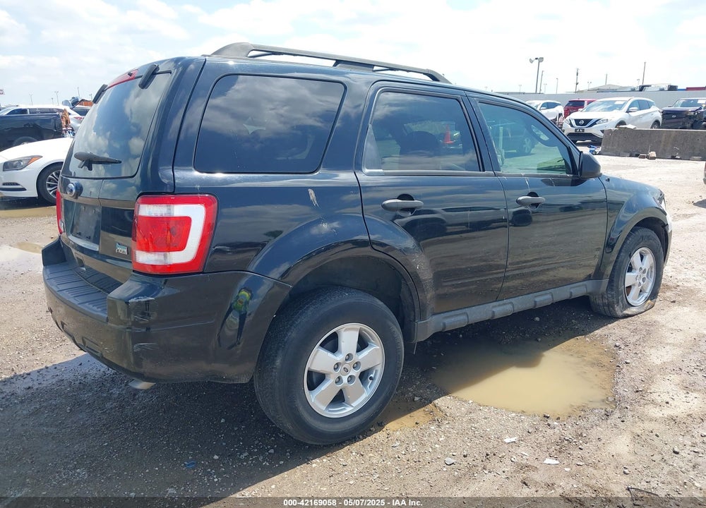 2010 FORD ESCAPE VIN: 1FMCU0DG8AKC68126