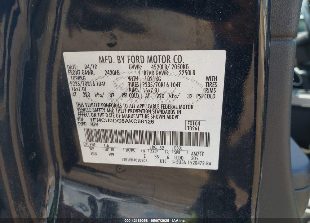 2010 FORD ESCAPE VIN: 1FMCU0DG8AKC68126