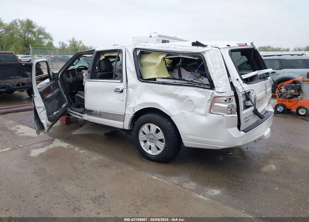 2014 LINCOLN NAVIGATOR L VIN: 5LMJJ3J5XEEL08664